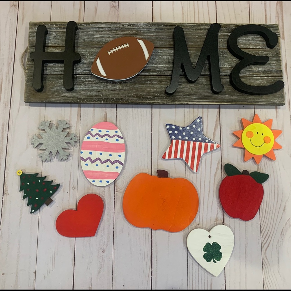 Interchangeable “Home” Sign